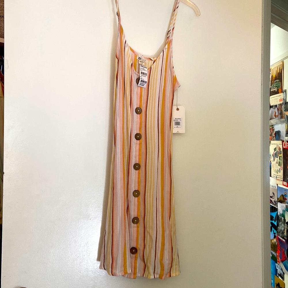 NWT BILLABONG Dress Small
